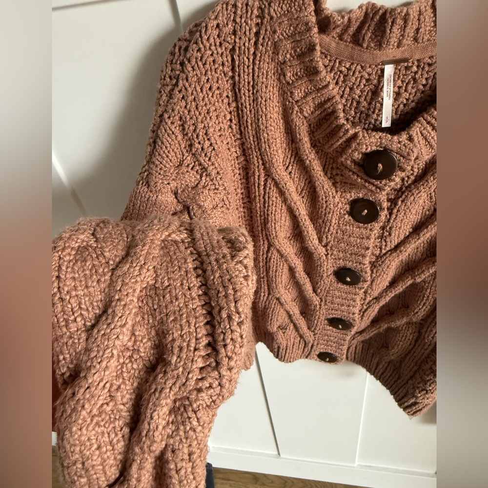 NWT Free People Bonfire CableKnit Cardigan - Picture 11 of 13